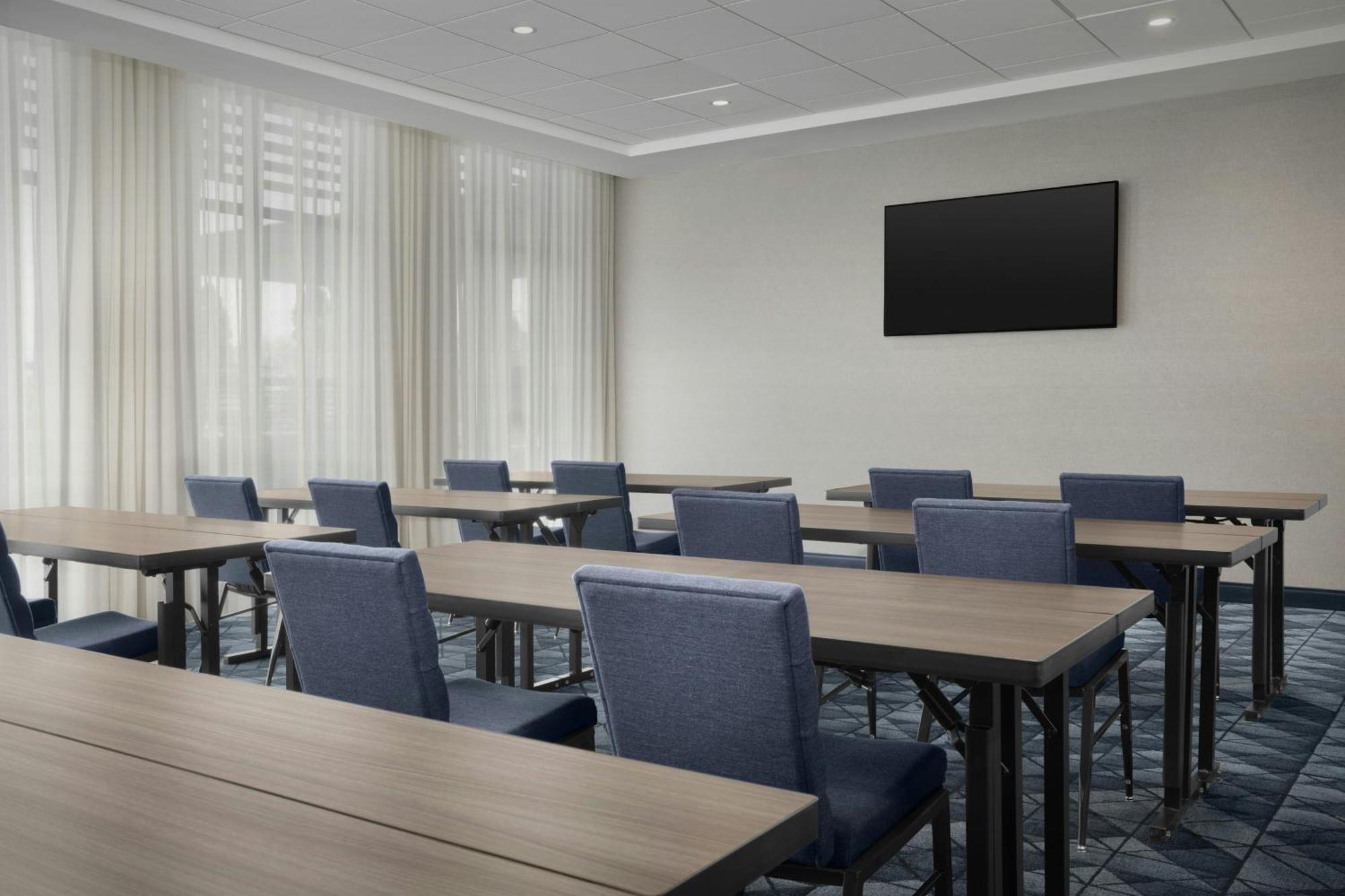 Courtyard By Marriott Antioch Pittsburg Hotel Buitenkant foto